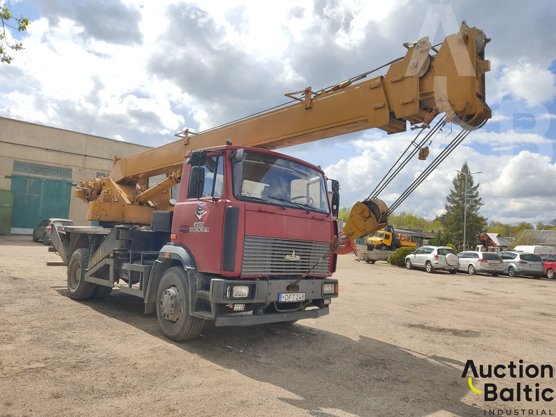 Maz 533731 - Univerzální autojeřáb: obrázek 2 Maz 533731 - Univerzální autojeřáb: obrázek 2
