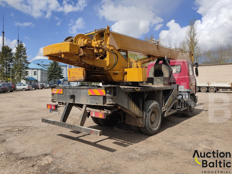 Maz 533731 - Hydraulická ruka: obrázek 5 Maz 533731 - Hydraulická ruka: obrázek 5