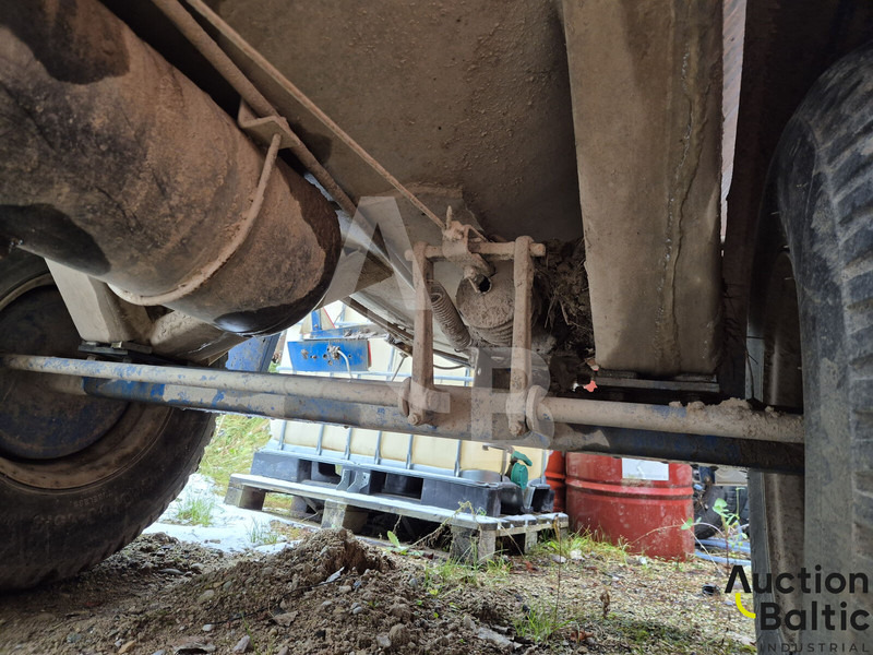 Meprozet PN-40 - Sklápěcí přívěs: obrázek 3 Meprozet PN-40 - Sklápěcí přívěs: obrázek 3