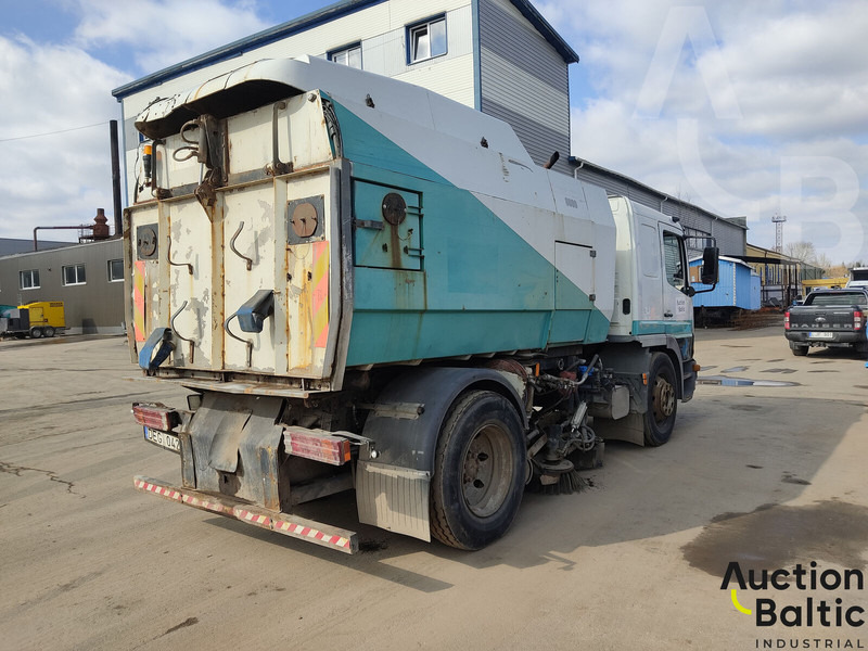 Mercedes-Benz 1517 - Zametací vůz: obrázek 3 Mercedes-Benz 1517 - Zametací vůz: obrázek 3