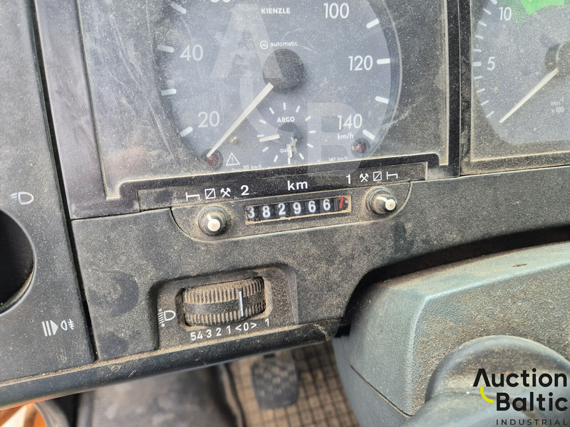 Plachtový nákladní auto Mercedes-Benz 614 D: obrázek 7