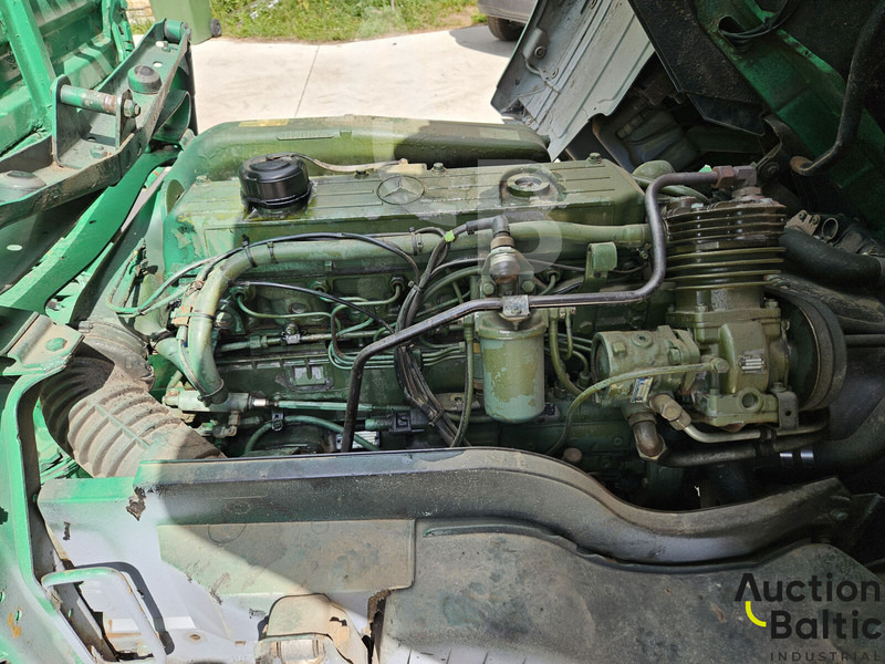 Sklápěč Mercedes-Benz 914: obrázek 13