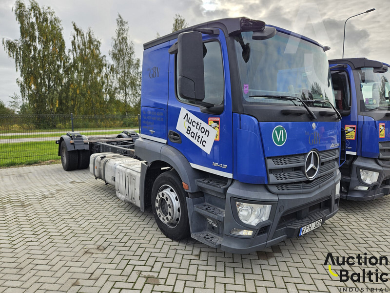 Mercedes-Benz Actros 1843 - Podvozek s kabinou: obrázek 1 Mercedes-Benz Actros 1843 - Podvozek s kabinou: obrázek 1