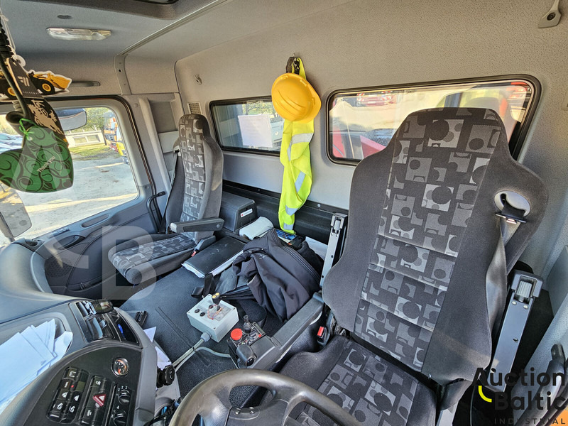 Sklápěč, Auto s hydraulickou rukou Mercedes-Benz Actros 1844: obrázek 7 Sklápěč, Auto s hydraulickou rukou Mercedes-Benz Actros 1844: obrázek 7