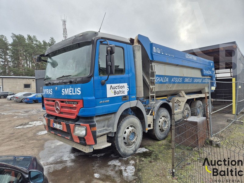 Mercedes-Benz Actros 4448 - Sklápěč: obrázek 2 Mercedes-Benz Actros 4448 - Sklápěč: obrázek 2