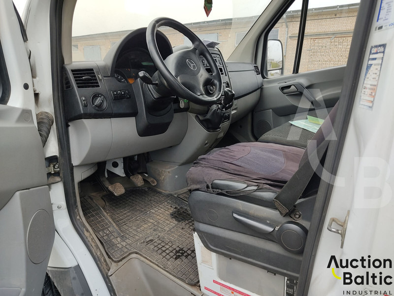 Mercedes-Benz Sprinter 515 CDI - Nákladní automobil valníkový/ Plošinový, Auto s hydraulickou rukou: obrázek 5 Mercedes-Benz Sprinter 515 CDI - Nákladní automobil valníkový/ Plošinový, Auto s hydraulickou rukou: obrázek 5