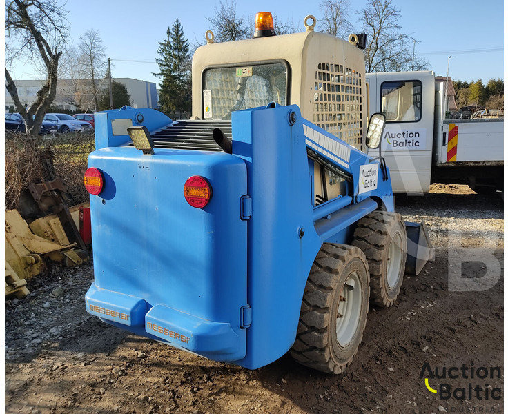 Messersi SL-45 - Smykový nakladač: obrázek 3 Messersi SL-45 - Smykový nakladač: obrázek 3