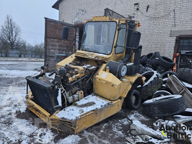 Moxy - Kloubový sklápěč: obrázek 1 Moxy - Kloubový sklápěč: obrázek 1