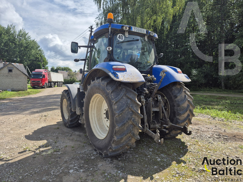 New Holland T 7.210 - Traktor: obrázek 4 New Holland T 7.210 - Traktor: obrázek 4