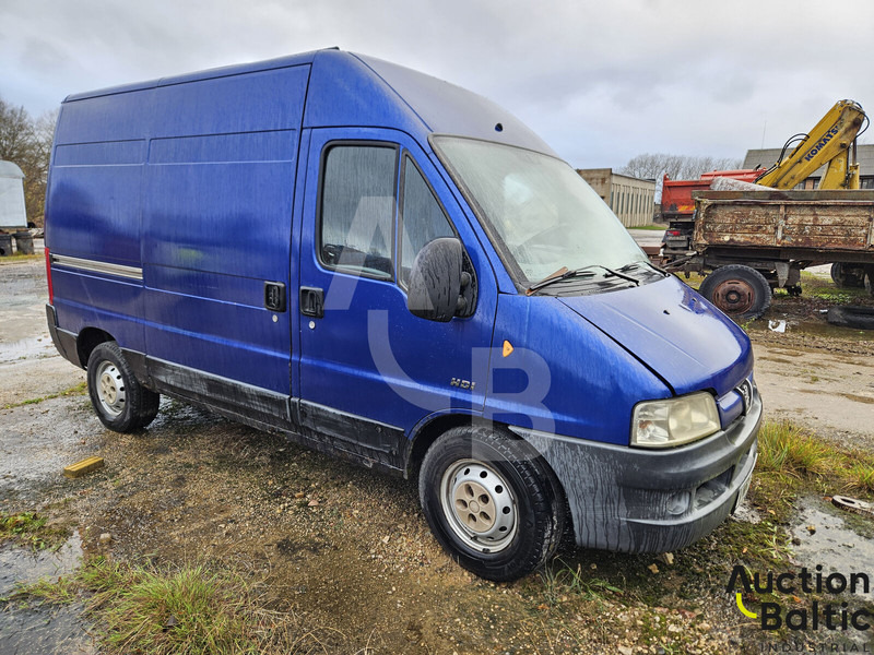 Peugeot Boxer - Malá dodávka: obrázek 2 Peugeot Boxer - Malá dodávka: obrázek 2