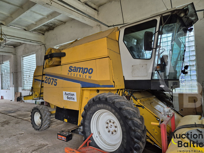 Sampo-Rosenlew SR 2075 TS - Sklízecí mlátička: obrázek 1 Sampo-Rosenlew SR 2075 TS - Sklízecí mlátička: obrázek 1