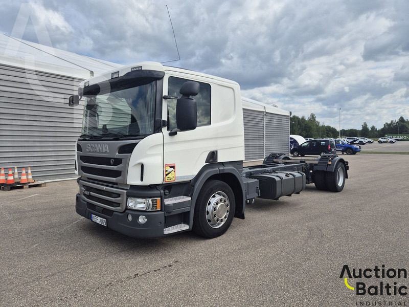 Scania P 450 - Podvozek s kabinou: obrázek 1 Scania P 450 - Podvozek s kabinou: obrázek 1