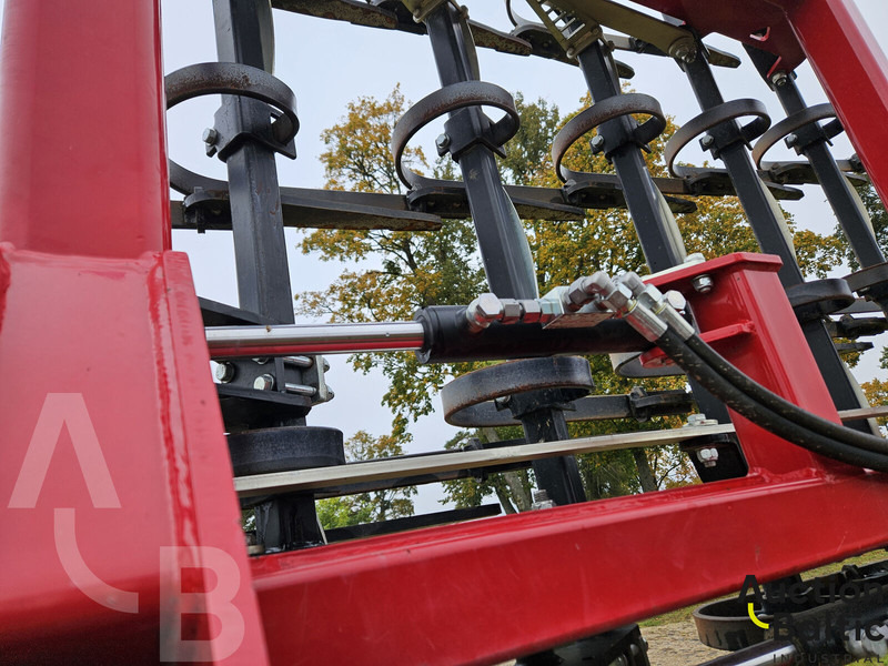 Sumo S6 - Kultivátor: obrázek 5 Sumo S6 - Kultivátor: obrázek 5