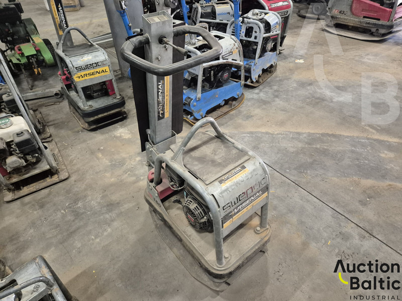 Swepac FB 160 - Vibrační deska: obrázek 3 Swepac FB 160 - Vibrační deska: obrázek 3