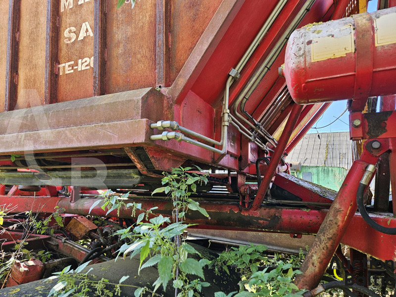 Sklízecí mlátička pro dopravu potravin TIM Sugar beet harvester: obrázek 11