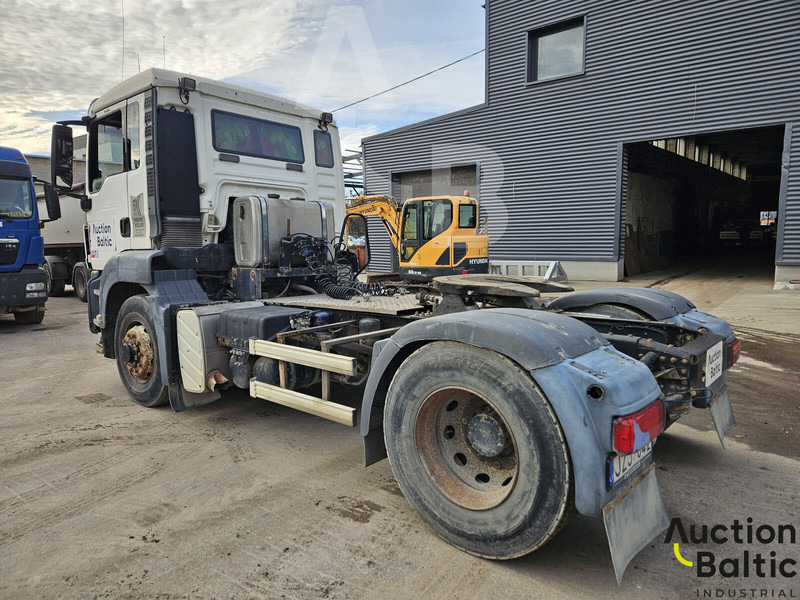 MAN TGS18.400 4X4H - Tahač: obrázek 4 MAN TGS18.400 4X4H - Tahač: obrázek 4