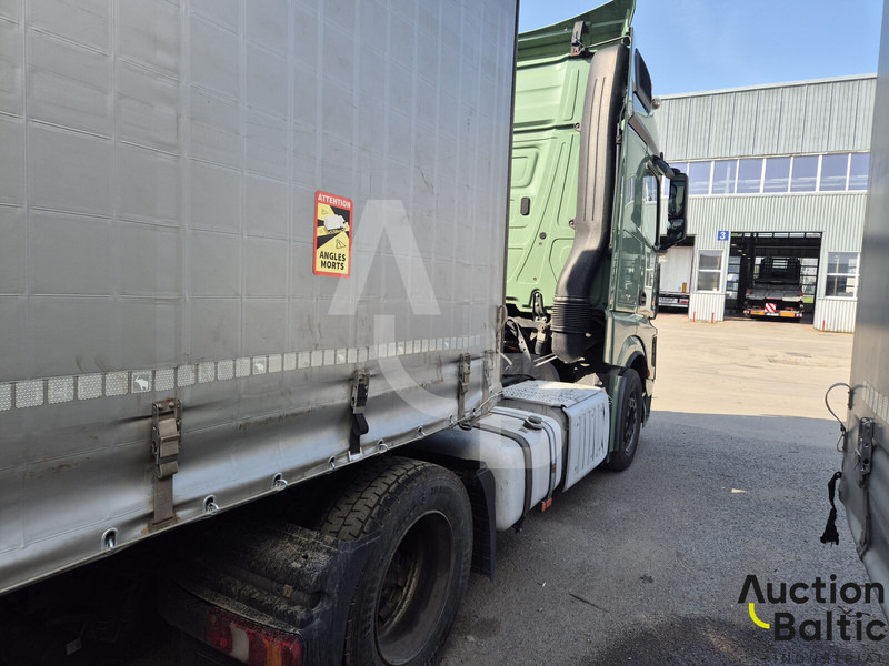 Mercedes-Benz Actros 1845 - Tahač: obrázek 3 Mercedes-Benz Actros 1845 - Tahač: obrázek 3