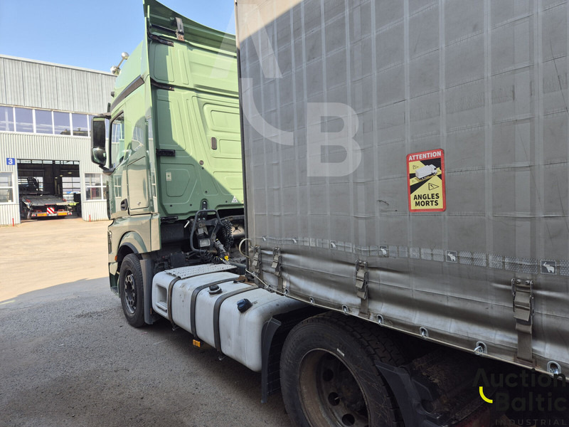 Mercedes-Benz Actros 1845 - Tahač: obrázek 4 Mercedes-Benz Actros 1845 - Tahač: obrázek 4