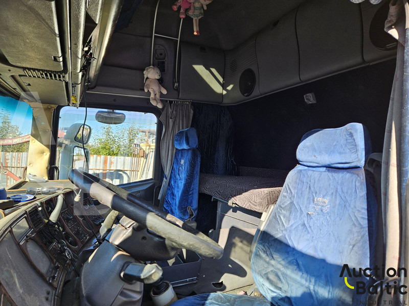 Scania R 114 LA - Tahač: obrázek 5 Scania R 114 LA - Tahač: obrázek 5