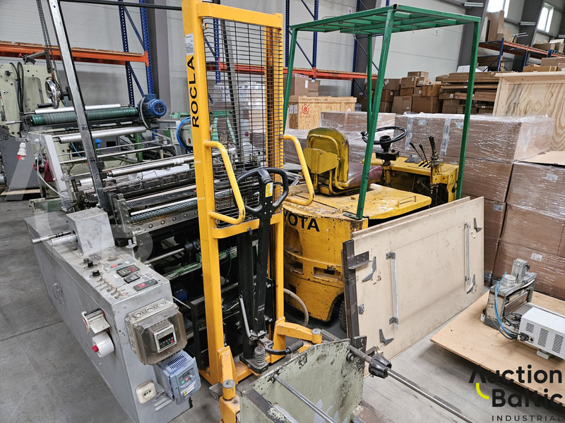 Toyota 12 units of devices - Vysokozdvižný vozík: obrázek 1 Toyota 12 units of devices - Vysokozdvižný vozík: obrázek 1