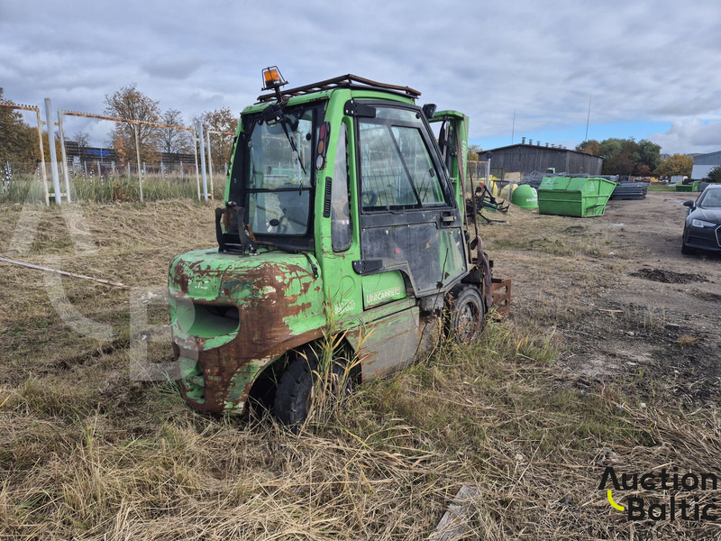 UniCarriers 30 - Dieselový vysokozdvižný vozík: obrázek 4 UniCarriers 30 - Dieselový vysokozdvižný vozík: obrázek 4