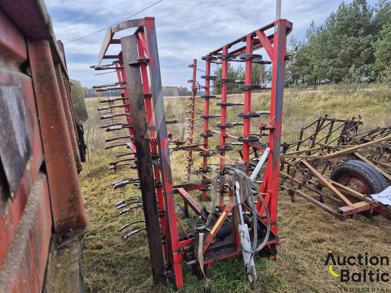 Vaderstad Cultivator - Kultivátor: obrázek 2 Vaderstad Cultivator - Kultivátor: obrázek 2