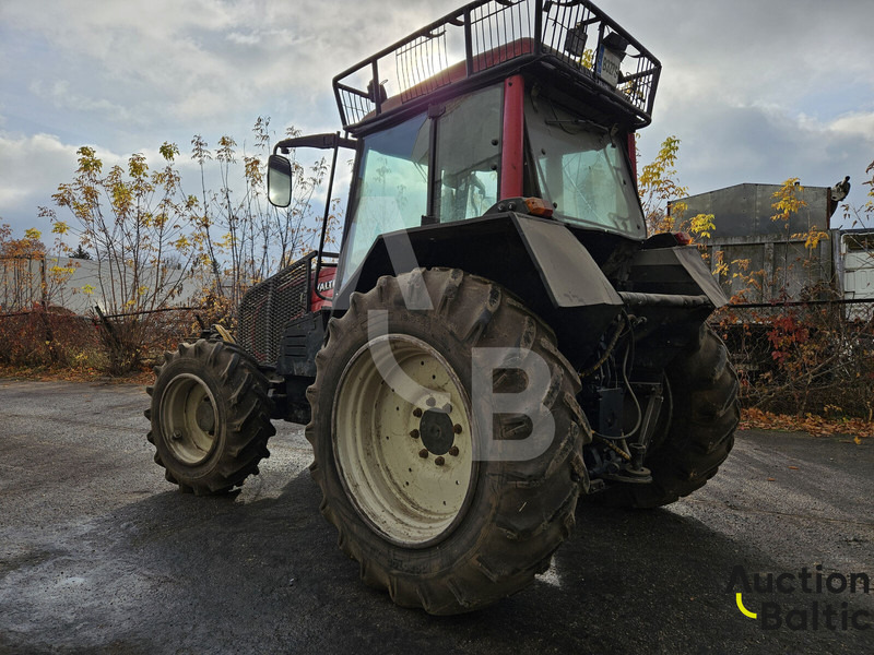 Valtra A 93H - Traktor: obrázek 3 Valtra A 93H - Traktor: obrázek 3