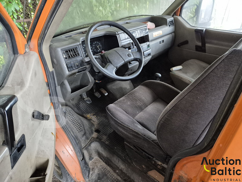 Volkswagen Transporter - Dodávka valník, Dodávka s dvojitou kabinou: obrázek 5 Volkswagen Transporter - Dodávka valník, Dodávka s dvojitou kabinou: obrázek 5