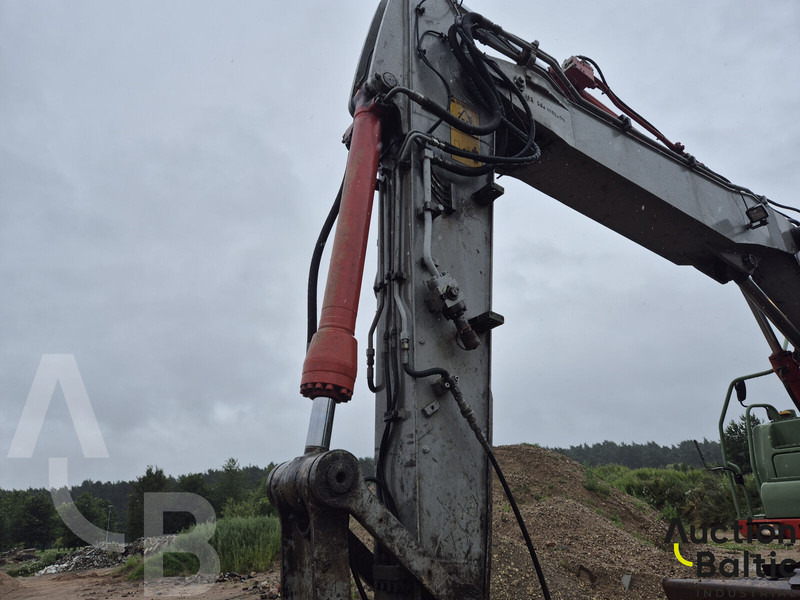 Kolesové rýpadlo Volvo EW 140 C: obrázek 15