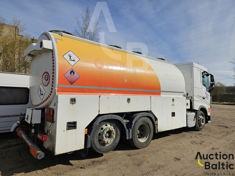 Volvo FH 420 - Cisternové vozidlo: obrázek 3 Volvo FH 420 - Cisternové vozidlo: obrázek 3