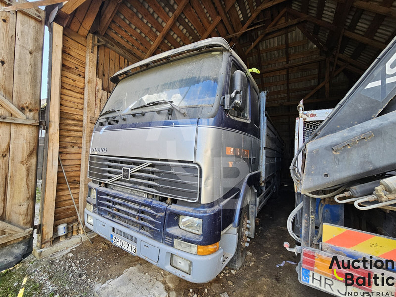 Volvo FH12 - Nákladní automobil valníkový/ Plošinový: obrázek 1 Volvo FH12 - Nákladní automobil valníkový/ Plošinový: obrázek 1