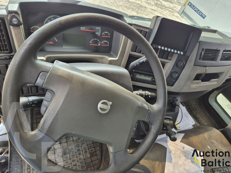 Volvo FL240 - Skříňový nákladní auto: obrázek 5 Volvo FL240 - Skříňový nákladní auto: obrázek 5