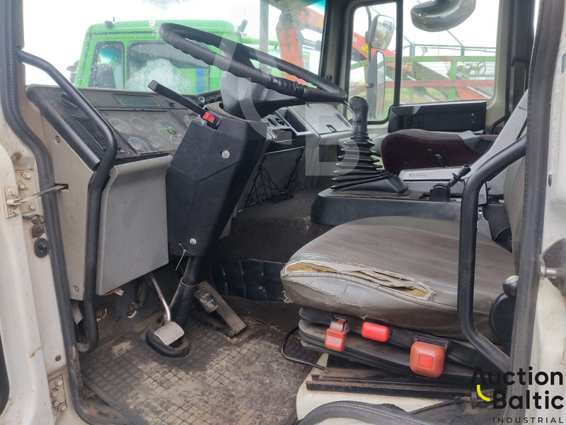 Volvo FL618 - Sklápěč, Auto s hydraulickou rukou: obrázek 5 Volvo FL618 - Sklápěč, Auto s hydraulickou rukou: obrázek 5