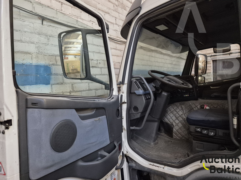 Volvo FM380 - Nákladní automobil valníkový/ Plošinový: obrázek 5 Volvo FM380 - Nákladní automobil valníkový/ Plošinový: obrázek 5