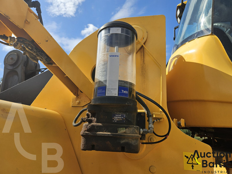 Kolový nakladač Volvo L 180 G: obrázek 15 Kolový nakladač Volvo L 180 G: obrázek 15