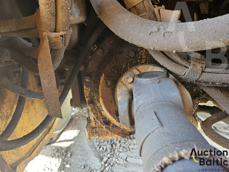 Kolový nakladač Volvo L 180 G: obrázek 20 Kolový nakladač Volvo L 180 G: obrázek 20