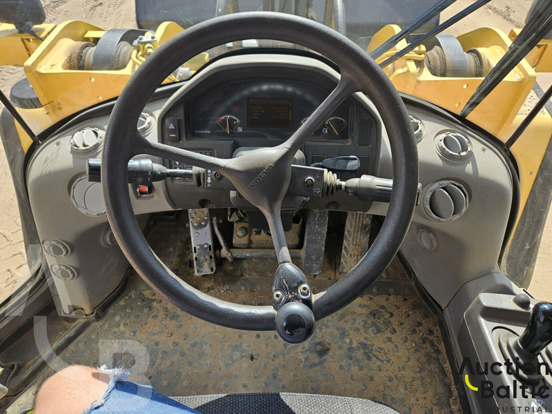 Kolový nakladač Volvo L 180 G: obrázek 8 Kolový nakladač Volvo L 180 G: obrázek 8