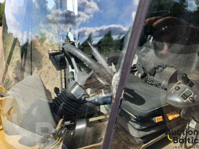 Kolový nakladač Volvo L 180 G: obrázek 16 Kolový nakladač Volvo L 180 G: obrázek 16