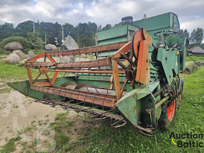 Westerasmaskiner AB AKTIV 800 - Sklízecí mlátička: obrázek 3 Westerasmaskiner AB AKTIV 800 - Sklízecí mlátička: obrázek 3