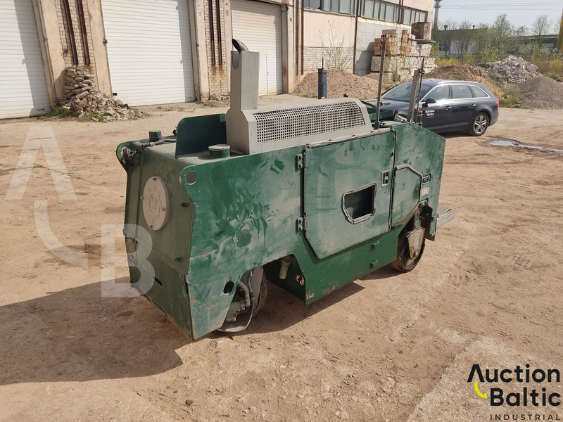 Wirtgen W350 - Technika pro ukládaní asfaltu: obrázek 2 Wirtgen W350 - Technika pro ukládaní asfaltu: obrázek 2