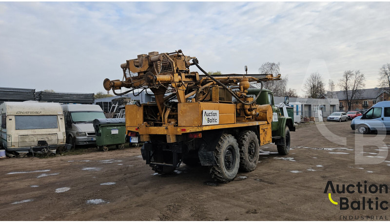 ЗИЛ 131 - Vrtná souprava: obrázek 3 ЗИЛ 131 - Vrtná souprava: obrázek 3