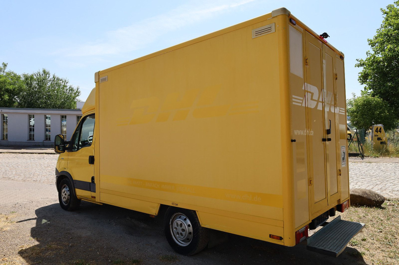 Iveco Daily/ Regalsystem/Luftfeder/KURZ - Dodávka skřín: obrázek 4 Iveco Daily/ Regalsystem/Luftfeder/KURZ - Dodávka skřín: obrázek 4
