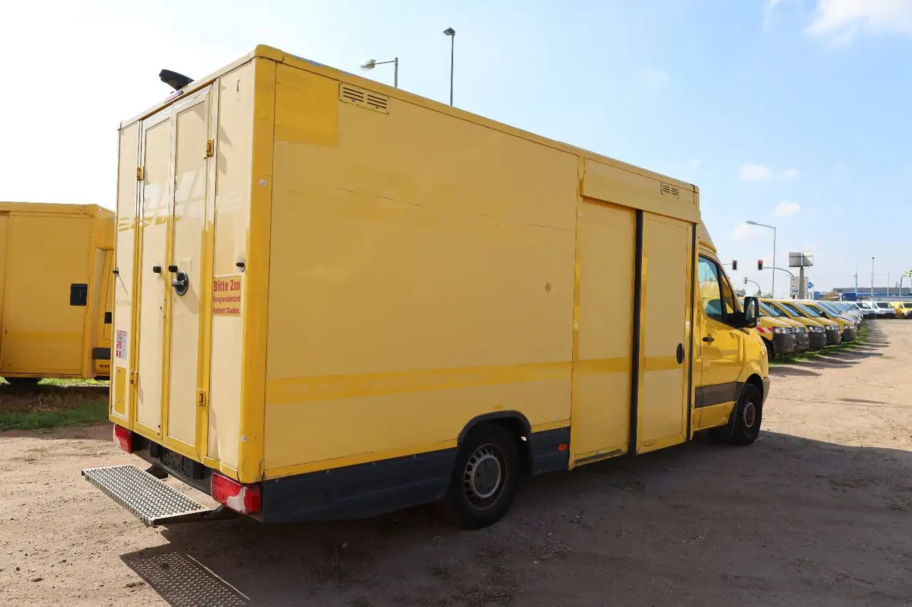 Mercedes-Benz Sprinter II Pritsche/ Koffer/Regalsystem - Dodávka skřín: obrázek 3 Mercedes-Benz Sprinter II Pritsche/ Koffer/Regalsystem - Dodávka skřín: obrázek 3