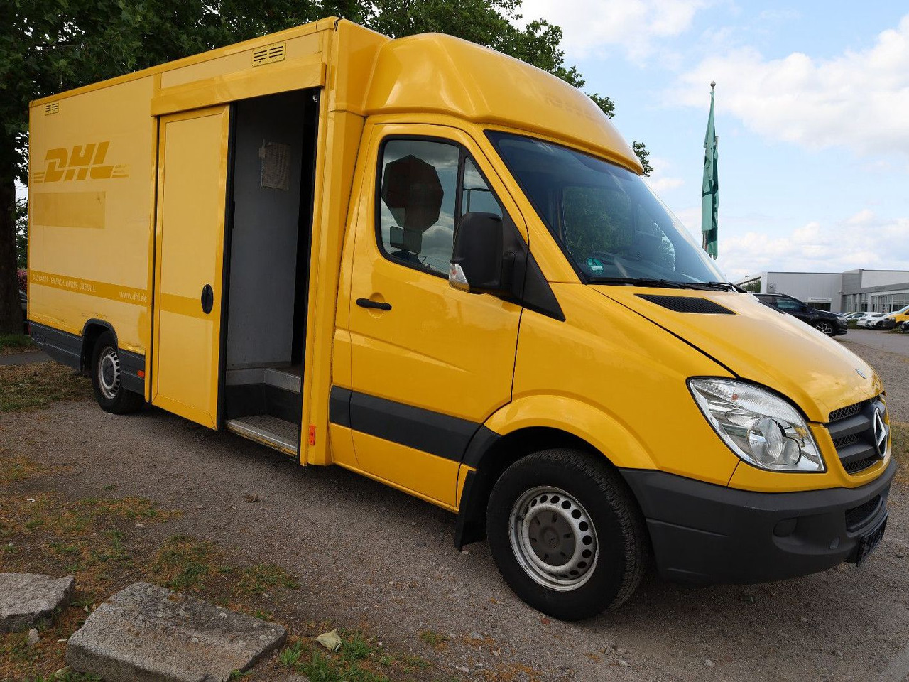 Mercedes-Benz Sprinter II Pritsche/ Koffer/Regalsystem - Dodávka skřín: obrázek 5 Mercedes-Benz Sprinter II Pritsche/ Koffer/Regalsystem - Dodávka skřín: obrázek 5