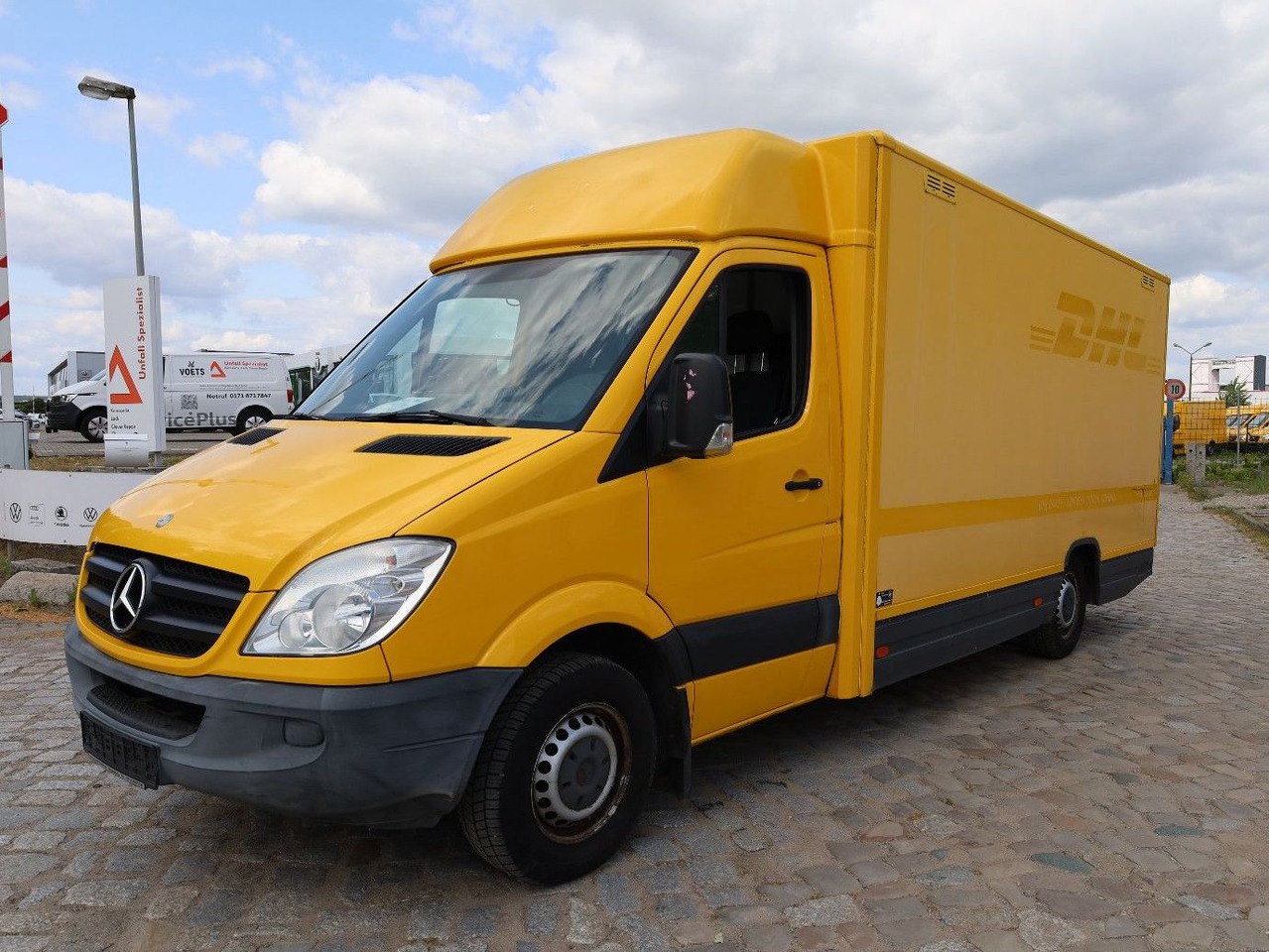 Mercedes-Benz Sprinter II Pritsche/ Koffer/Regalsystem - Dodávka skřín: obrázek 2 Mercedes-Benz Sprinter II Pritsche/ Koffer/Regalsystem - Dodávka skřín: obrázek 2