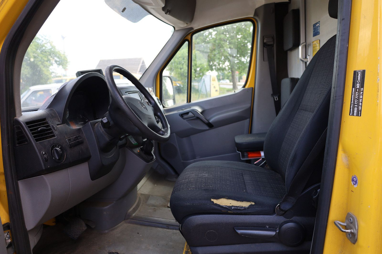 Mercedes-Benz Sprinter II Pritsche/ Koffer/Regalsystem - Dodávka skřín: obrázek 3 Mercedes-Benz Sprinter II Pritsche/ Koffer/Regalsystem - Dodávka skřín: obrázek 3