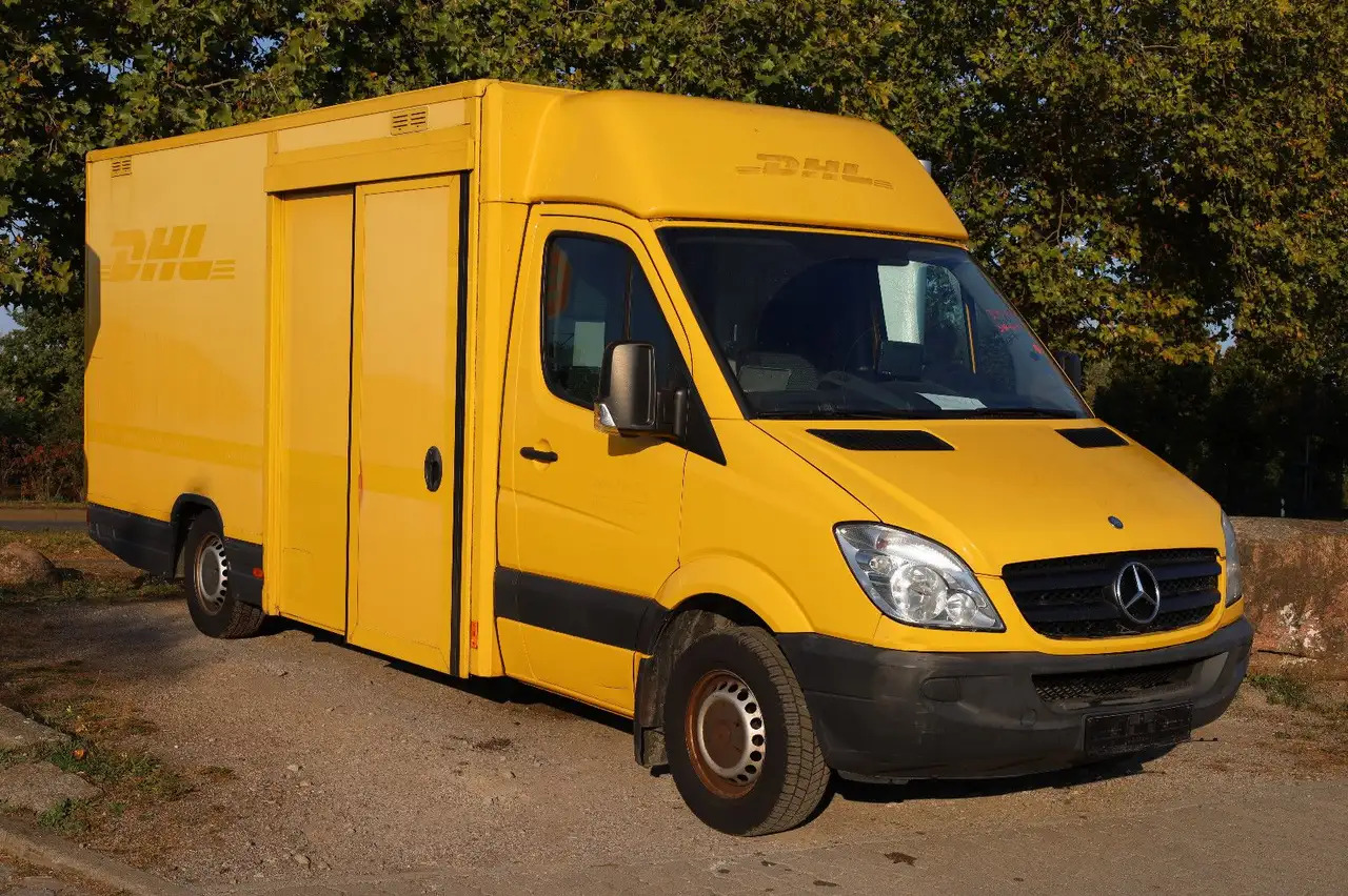 Mercedes-Benz Sprinter II Pritsche/ Koffer/Regalsystem - Dodávka skřín: obrázek 1 Mercedes-Benz Sprinter II Pritsche/ Koffer/Regalsystem - Dodávka skřín: obrázek 1