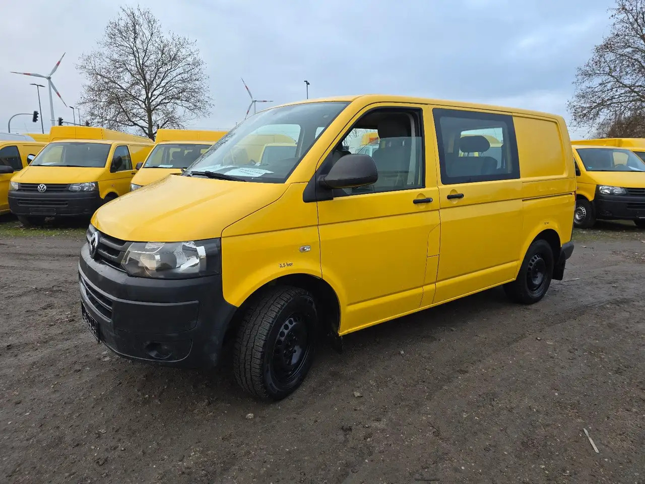 Volkswagen T5 Transporter/2.0 TDI/EU5/1.Hand/5-Sitze - Furgon: obrázek 3 Volkswagen T5 Transporter/2.0 TDI/EU5/1.Hand/5-Sitze - Furgon: obrázek 3