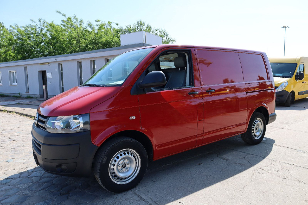 Volkswagen T5 Transporter Kasten-Kombi 2.0 TDI/EU5/1.Hand - Malá dodávka: obrázek 2 Volkswagen T5 Transporter Kasten-Kombi 2.0 TDI/EU5/1.Hand - Malá dodávka: obrázek 2