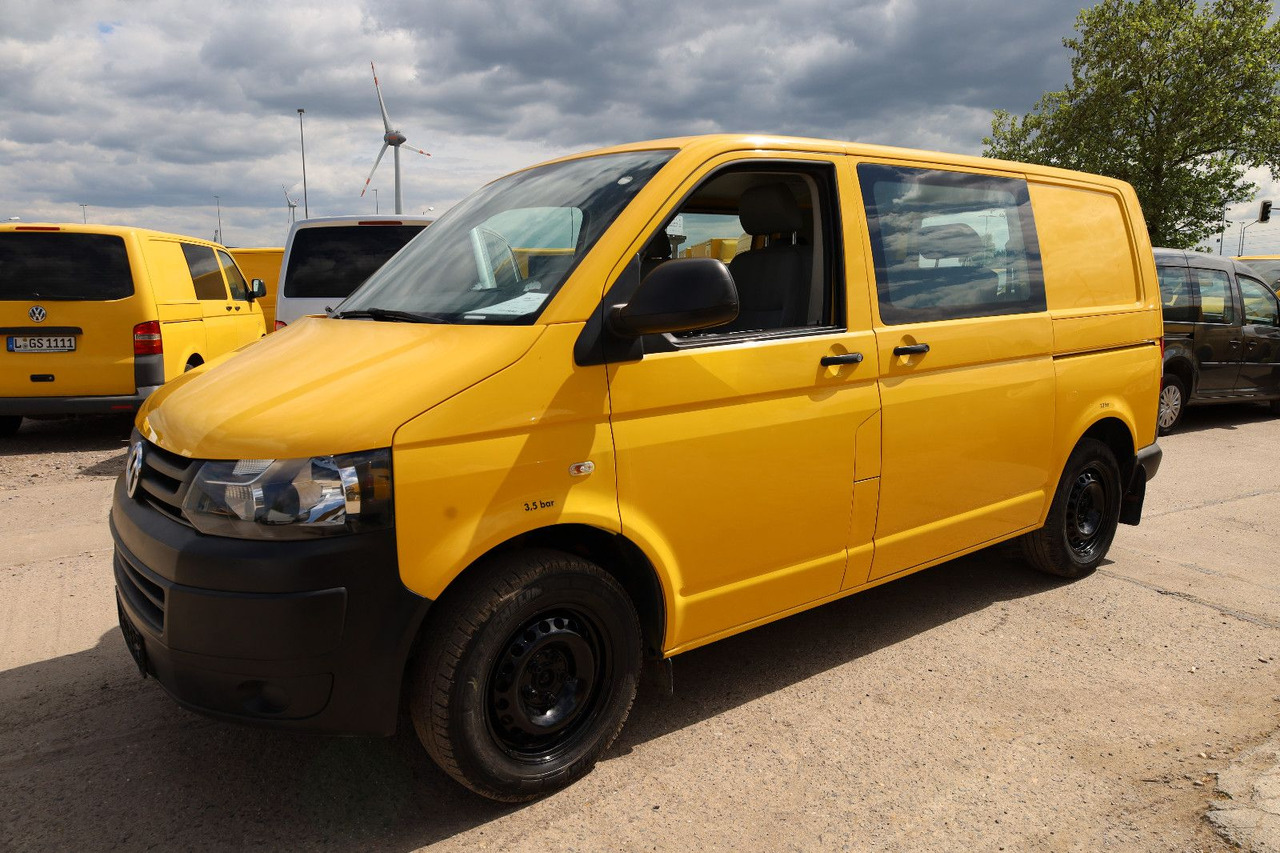 Volkswagen T5 Transporter Kasten-Kombi 2.0 TDI/EU5/5-Sitze - Mikrobus: obrázek 4 Volkswagen T5 Transporter Kasten-Kombi 2.0 TDI/EU5/5-Sitze - Mikrobus: obrázek 4